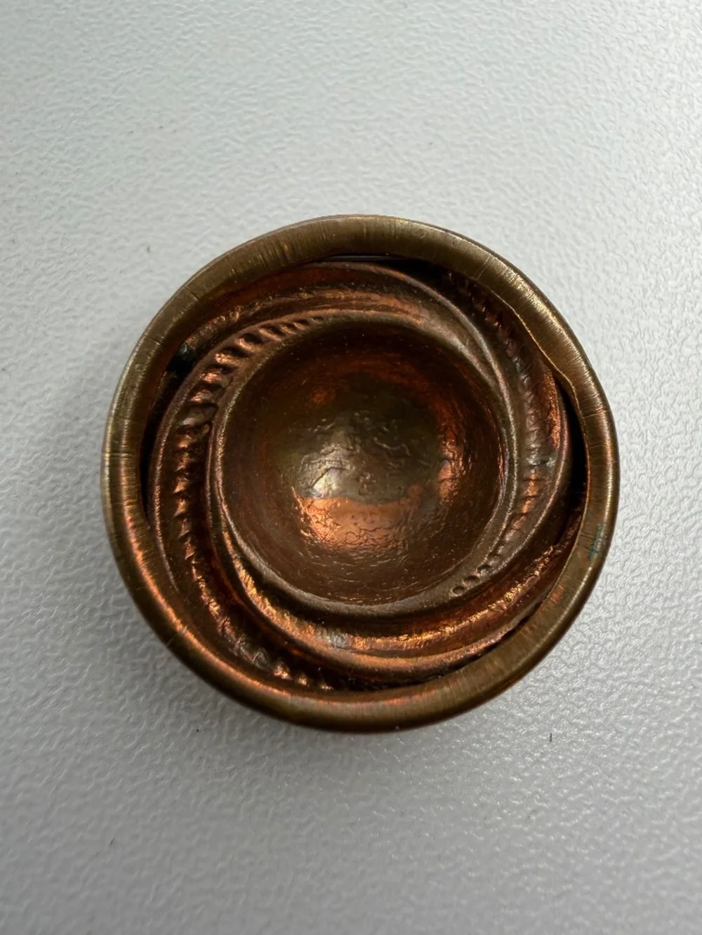 Vintage Round Swirl Medallion Copper Metal Ormolu Ornamental Hardware ¾